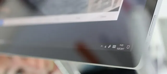 Windows 10 themes